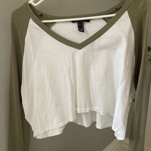 Forever 21 Long Sleeve Crop Top (M)